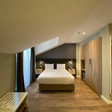 Livinton Atasehir Hotel