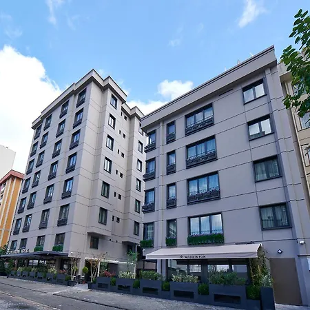 Livinton Atasehir 酒店
