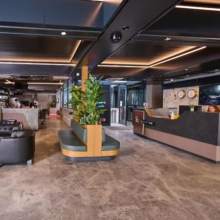 Livinton Atasehir