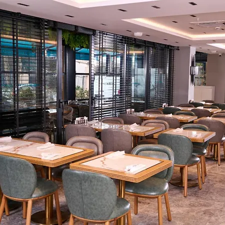 Livinton Atasehir 酒店