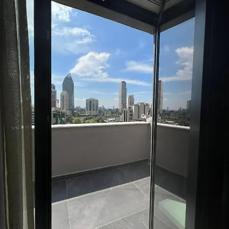 Livinton Atasehir מלון